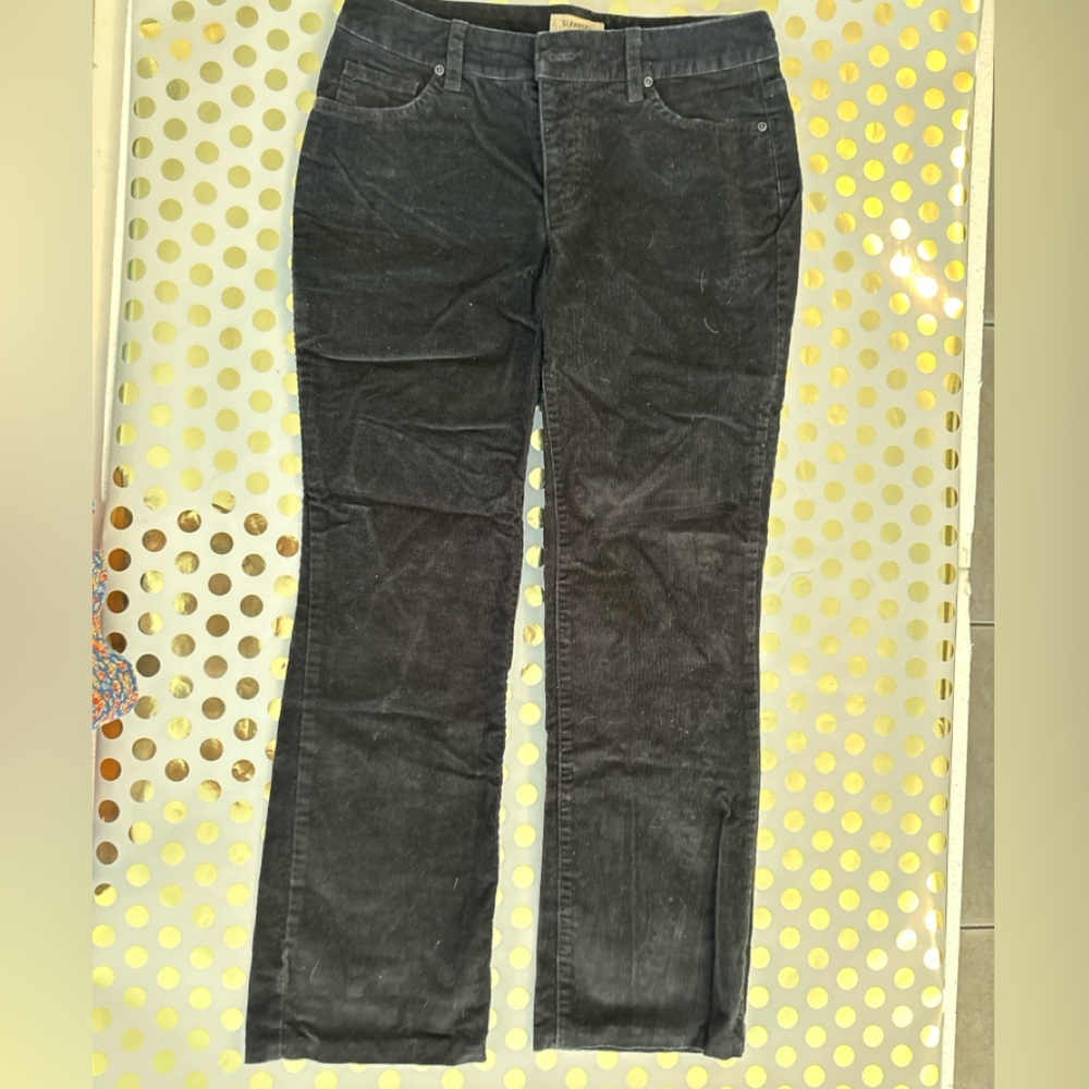 St. John's Bay Black Skinny Jeans